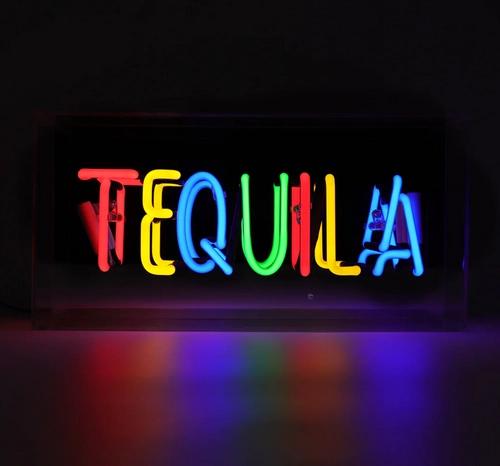 Neon sign TEQUILA
